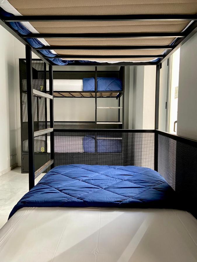 Joy Setas Coworking Hostel Sevilla Bagian luar foto
