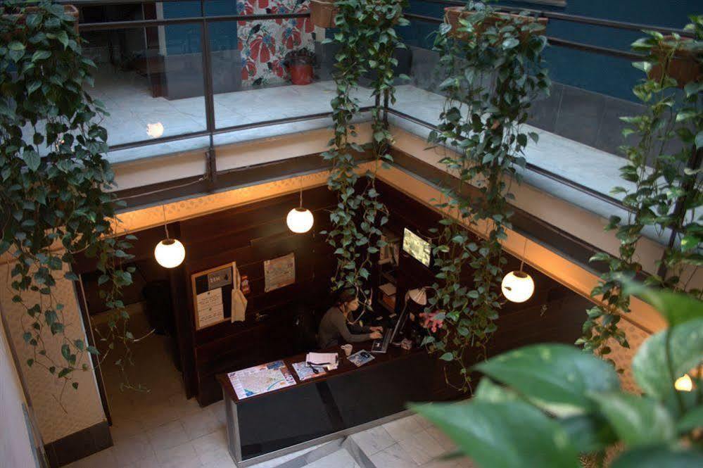 Joy Setas Coworking Hostel Sevilla Bagian luar foto